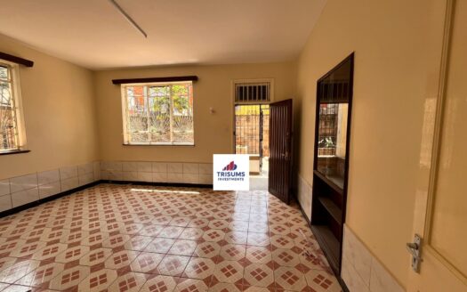 Commercial Property to Rent in Ngara