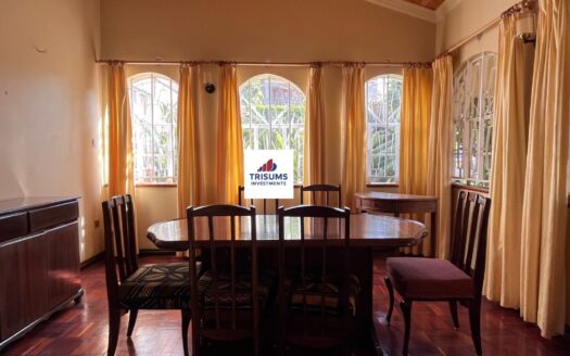 4 Bedrooms House To Let in Runda